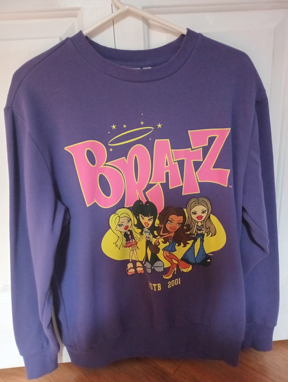 Bratz Women's Crewneck - Small